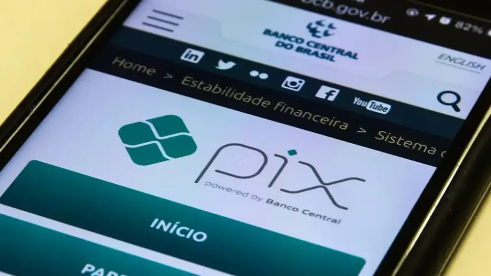 Pix ou maquininha: o que pesa no caixa do MEI?
