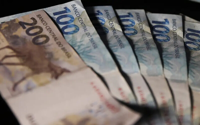 Déficit corrente de US$ 6,036 bi em março supera expectativa