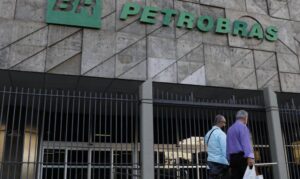 Petrobras quer dobrar produção de fertilizantes para autossuficiência