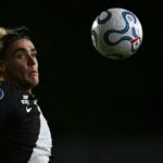 Vasco leva 3 a 0 em casa e torcida ataca Renato Gaúcho