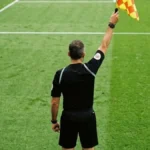 FIFA recua e impede mudança histórica no impedimento